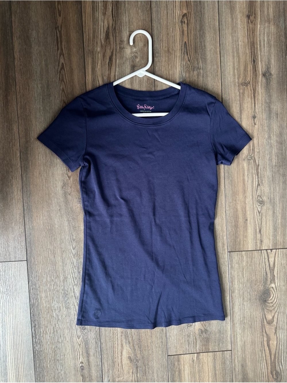 Lilly Pulitzer Women's Navy Crew Neck Tee 100% Pima Cotton- M